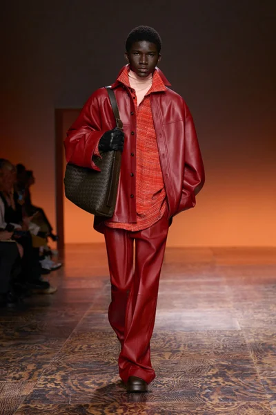 Look 47
